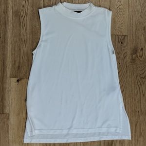Banana Republic XXS White Mock Neck Sleeveless Top